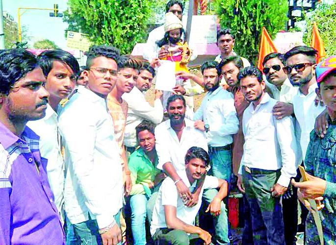 Inhibition of anti-farmer policies | शेतकरी विरोधी धोरणांचा निषेध Inhibition of anti-farmer policies | शेतकरी विरोधी धोरणांचा निषेध