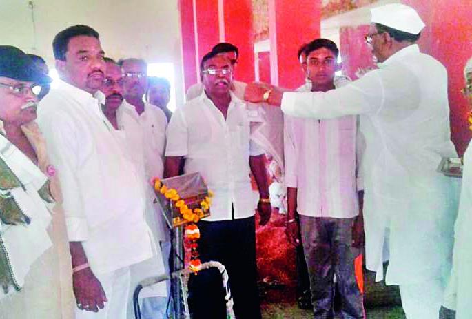 Registration of 149 farmers for sale of Nafed to Ture | नाफेडला तूर विक्रीसाठी १४९ शेतकऱ्यांची नोंदणी Registration of 149 farmers for sale of Nafed to Ture | नाफेडला तूर विक्रीसाठी १४९ शेतकऱ्यांची नोंदणी