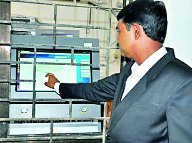 The lawyers, the parties will read the time | कोर्टात वकील, पक्षकारांचा वेळ वाचणार The lawyers, the parties will read the time | कोर्टात वकील, पक्षकारांचा वेळ वाचणार