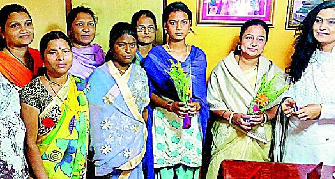 Rainy season | बहुरूपी समाजातील जयावर कौतुकाचा वर्षाव