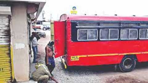 Lalpari will carry goods up to 500 kg; Twelve hundred will live in the new department | लालपरी ५०० किलोपर्यंत माल वाहणार; नव्या विभागात बाराशेजण राबणार