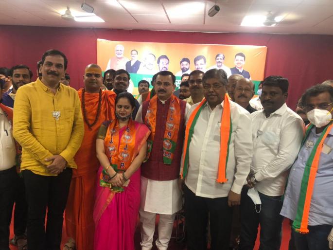 MNS Mandar Halbe will join BJP, After Rajesh Kadam joined Shiv Sena before KDMC Political updates | शिवसेनेपाठोपाठ भाजपाचाही मनसेला मोठा धक्का; KDMC निवडणुकीत बसणार जोरदार फटका MNS Mandar Halbe will join BJP, After Rajesh Kadam joined Shiv Sena before KDMC Political updates | शिवसेनेपाठोपाठ भाजपाचाही मनसेला मोठा धक्का; KDMC निवडणुकीत बसणार जोरदार फटका