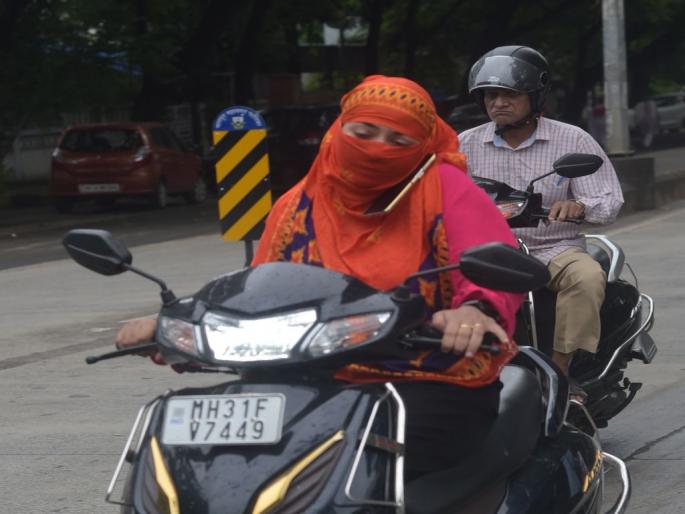 Be careful! Talking on mobile while driving will be expensive | सावध व्हा! महागात पडेल वाहन चालवताना मोबाईलवरचे बोलणे Be careful! Talking on mobile while driving will be expensive | सावध व्हा! महागात पडेल वाहन चालवताना मोबाईलवरचे बोलणे