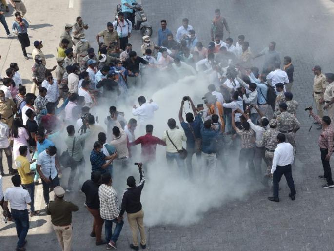 Politics heats up in Nagpur | नागपुरात मलिकांवरून राजकारण तापले, गुरुवार ठरला ‘आंदोलन’वार Politics heats up in Nagpur | नागपुरात मलिकांवरून राजकारण तापले, गुरुवार ठरला ‘आंदोलन’वार