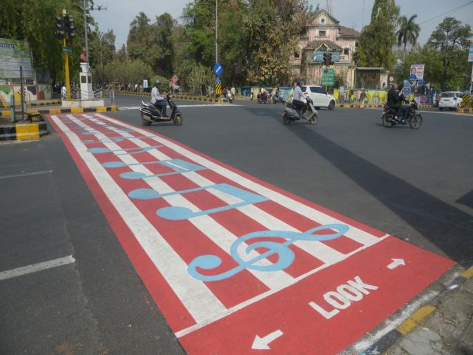 Nagpur is getting ready for G-20 Summit; The beautification work is appreciated | जी-२० परिषदेसाठी सजतेय उपराजधानी; सौंदर्यीकरणाच्या कामाचे होतेय कौतुक Nagpur is getting ready for G-20 Summit; The beautification work is appreciated | जी-२० परिषदेसाठी सजतेय उपराजधानी; सौंदर्यीकरणाच्या कामाचे होतेय कौतुक