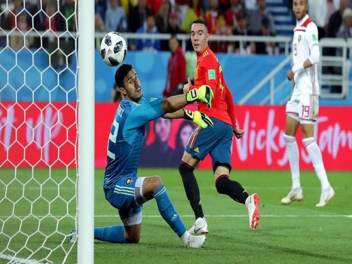 Fifa Football World Cup 2018: Spain in the knockout stage even draw with Morocco | Fifa Football World Cup 2018 : मोरॅक्कोच्या बरोबरीनंतरही स्पेन बाद फेरीत Fifa Football World Cup 2018: Spain in the knockout stage even draw with Morocco | Fifa Football World Cup 2018 : मोरॅक्कोच्या बरोबरीनंतरही स्पेन बाद फेरीत