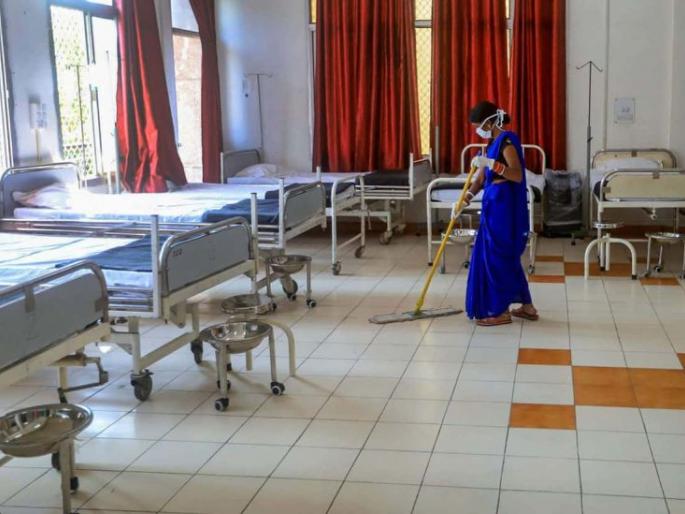 Separation of 66 passengers and 325 persons in Gondia district | Corona Virus in Gondia; गोंदिया जिल्ह्यात ६६ प्रवासी आणि ३२५ व्यक्तींचे अलगीकरण Separation of 66 passengers and 325 persons in Gondia district | Corona Virus in Gondia; गोंदिया जिल्ह्यात ६६ प्रवासी आणि ३२५ व्यक्तींचे अलगीकरण