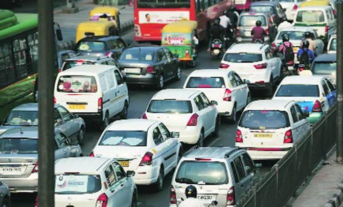 Big decision of state government; Commercial vehicles business will benefit | राज्य सरकारचा मोठा निर्णय; व्यावसायिक वाहनांना मिळणार लाभ Big decision of state government; Commercial vehicles business will benefit | राज्य सरकारचा मोठा निर्णय; व्यावसायिक वाहनांना मिळणार लाभ