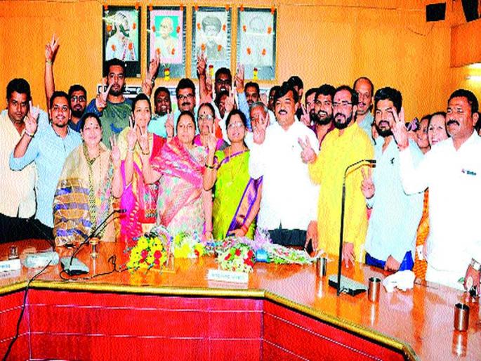 CIDCO Divisional Chairman: Senna Badgujar uncontested | सिडको प्रभाग सभापती : सेनेच्या बडगुजर बिनविरोध CIDCO Divisional Chairman: Senna Badgujar uncontested | सिडको प्रभाग सभापती : सेनेच्या बडगुजर बिनविरोध