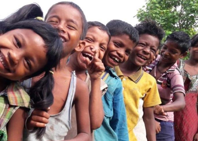 Tribal Department side by responsibility of 12 lakh tribal students | आदिवासी विभागाने झटकली १२ लाख विद्यार्थ्यांची जबाबदारी Tribal Department side by responsibility of 12 lakh tribal students | आदिवासी विभागाने झटकली १२ लाख विद्यार्थ्यांची जबाबदारी