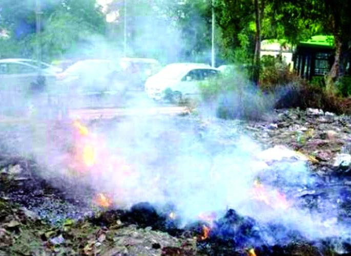 In Nagpur, pollution level is high | नागपुरातील ‘प्राण’ वायुला धुराचा विळखा In Nagpur, pollution level is high | नागपुरातील ‘प्राण’ वायुला धुराचा विळखा