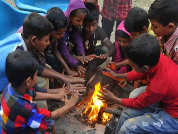 Cold again rising in Vidarbha; Mercury at 10.1 degrees | विदर्भात पुन्हा वाढली थंडी; पारा १०.१ अंशावर Cold again rising in Vidarbha; Mercury at 10.1 degrees | विदर्भात पुन्हा वाढली थंडी; पारा १०.१ अंशावर