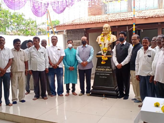 Shivaji University will produce books in local and foreign languages on Mangaon Parishad | माणगाव परिषदेवर शिवाजी विद्यापीठ देशी-विदेशी भाषेत ग्रंथ निर्मिती करणार Shivaji University will produce books in local and foreign languages on Mangaon Parishad | माणगाव परिषदेवर शिवाजी विद्यापीठ देशी-विदेशी भाषेत ग्रंथ निर्मिती करणार