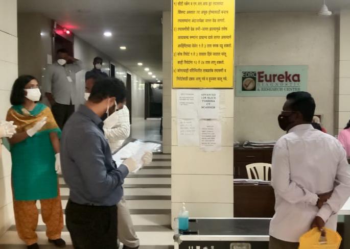 Corona cases in Kolhapur: A fine of Rs 3 lakh 12,500 was recovered from 1332 people | corona cases in kolhapur : १३३२ जणांकडून ३ लाख १२ हजार ५०० रुपयांचा दंड वसूल