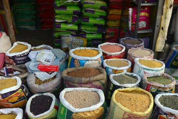 Beneficiaries holding non-ration cards will also get free rice | विनाशिधापत्रिका धारक लाभार्थ्यांनाही मिळणार मोफत तांदूळ Beneficiaries holding non-ration cards will also get free rice | विनाशिधापत्रिका धारक लाभार्थ्यांनाही मिळणार मोफत तांदूळ