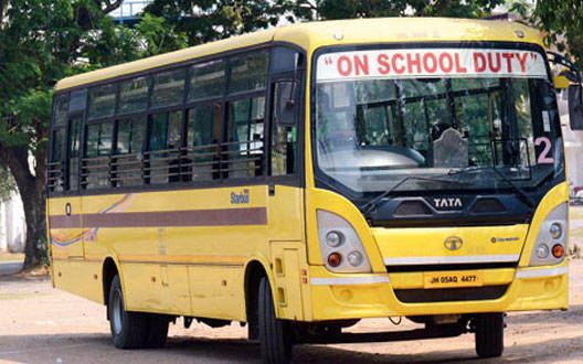 Are the school buses running in the state 'fit'? High Court Inquiry | राज्यात धावत असलेल्या स्कूल बसेस 'फिट' आहेत का? उच्च न्यायालयाची विचारणा Are the school buses running in the state 'fit'? High Court Inquiry | राज्यात धावत असलेल्या स्कूल बसेस 'फिट' आहेत का? उच्च न्यायालयाची विचारणा
