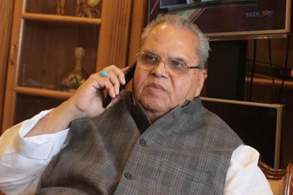 Malik said, 'That is my personal opinion' | मलिक म्हणाले, ‘ते माझे वैयक्तिक मत’ वादग्रस्त विधानानंतर घुमजाव Malik said, 'That is my personal opinion' | मलिक म्हणाले, ‘ते माझे वैयक्तिक मत’ वादग्रस्त विधानानंतर घुमजाव