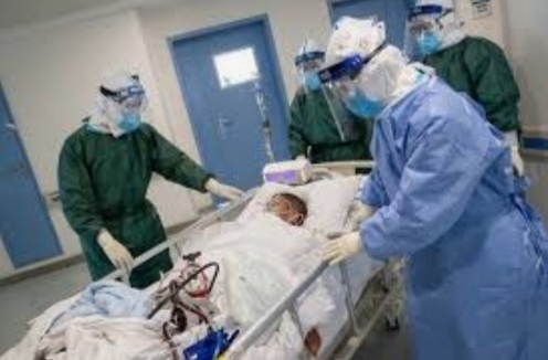 126 reports from Solapur received; Two died and five were reported positive | सोलापुरातील १२६ जणांचा अहवाल प्राप्त; दोघांचा मृत्यू तर पाच जणांचा अहवाल पॉझिटिव्ह 126 reports from Solapur received; Two died and five were reported positive | सोलापुरातील १२६ जणांचा अहवाल प्राप्त; दोघांचा मृत्यू तर पाच जणांचा अहवाल पॉझिटिव्ह