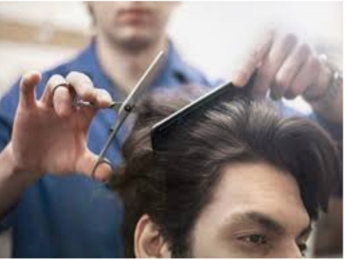 By following these orders, salons and parlors can be started in rural areas | जिल्हाधिकाऱ्यांचा हा आदेश पाळून ग्रामीण भागात सुरू करता येतील सलून अन् पार्लर By following these orders, salons and parlors can be started in rural areas | जिल्हाधिकाऱ्यांचा हा आदेश पाळून ग्रामीण भागात सुरू करता येतील सलून अन् पार्लर