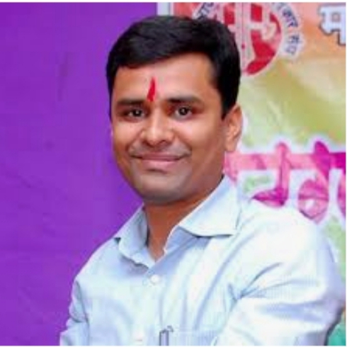 A case will be filed against Abhijit Bapat, who did not return after the transfer | बदलीनंतर रुजू न झालेल्या अभिजित बापट यांच्यावर गुन्हा दाखल करणार A case will be filed against Abhijit Bapat, who did not return after the transfer | बदलीनंतर रुजू न झालेल्या अभिजित बापट यांच्यावर गुन्हा दाखल करणार