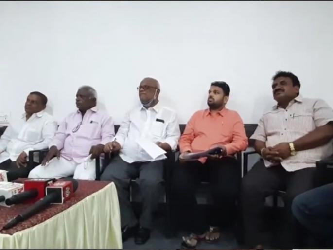 No one is at risk from the government-approved palm sales business; Solapur Tadi Shopkeepers Association | शासनमान्य ताडी विक्री व्यवसायातून कोणालाच धोका नाही; सोलापूर ताडी दुकानदार संघ No one is at risk from the government-approved palm sales business; Solapur Tadi Shopkeepers Association | शासनमान्य ताडी विक्री व्यवसायातून कोणालाच धोका नाही; सोलापूर ताडी दुकानदार संघ