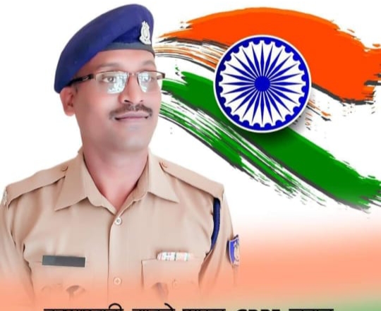 Shocking; Jawan Vitthal Khandekar from Kasarwadi in Barshi taluka was martyred | धक्कादायक; बार्शी तालुक्यातील कासारवाडीतील जवान विठ्ठल खांडेकर यांना वीरमरण Shocking; Jawan Vitthal Khandekar from Kasarwadi in Barshi taluka was martyred | धक्कादायक; बार्शी तालुक्यातील कासारवाडीतील जवान विठ्ठल खांडेकर यांना वीरमरण