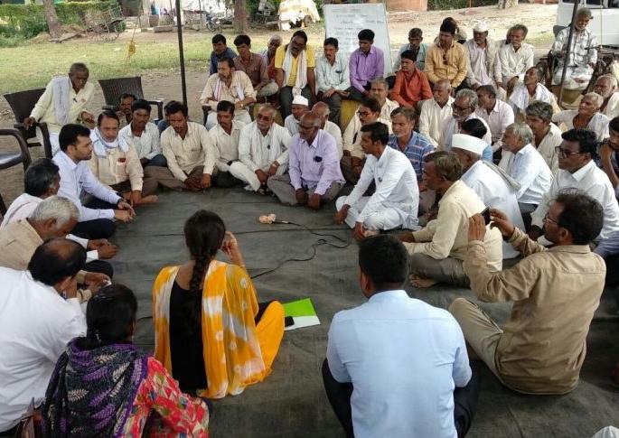 Maharashtra Assembly Election 2019: Hirpur Sanjapur residents turns their decision of boycott of voting | Maharashtra Assembly Election 2019: हिरपूर सांजापूरवासीयांचा मतदानावरील बहिष्कार मागे Maharashtra Assembly Election 2019: Hirpur Sanjapur residents turns their decision of boycott of voting | Maharashtra Assembly Election 2019: हिरपूर सांजापूरवासीयांचा मतदानावरील बहिष्कार मागे