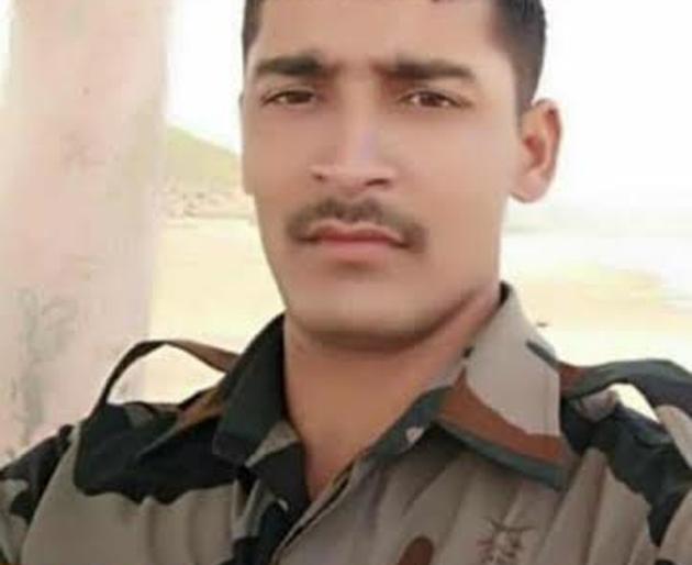 Bharat Mata Ki Jai, salute you brave young man | भारत माता की जय, वीर जवान तुझे सलाम