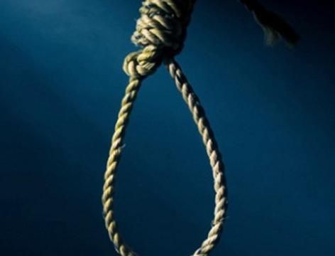 Three suicides in Beed district | बीड जिल्ह्यात तीन आत्महत्या Three suicides in Beed district | बीड जिल्ह्यात तीन आत्महत्या