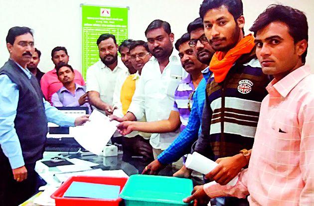 Rural Electrification Manager | ग्रामविद्युत व्यवस्थापकांची नियुक्ती ठप्प Rural Electrification Manager | ग्रामविद्युत व्यवस्थापकांची नियुक्ती ठप्प