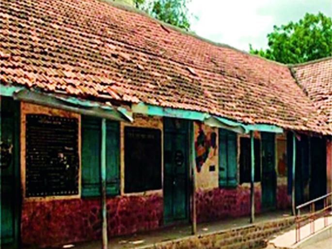 465 schools in Zilla Parishad | जिल्हा परिषदेच्या ४६५ शाळा मोडकळीस 465 schools in Zilla Parishad | जिल्हा परिषदेच्या ४६५ शाळा मोडकळीस