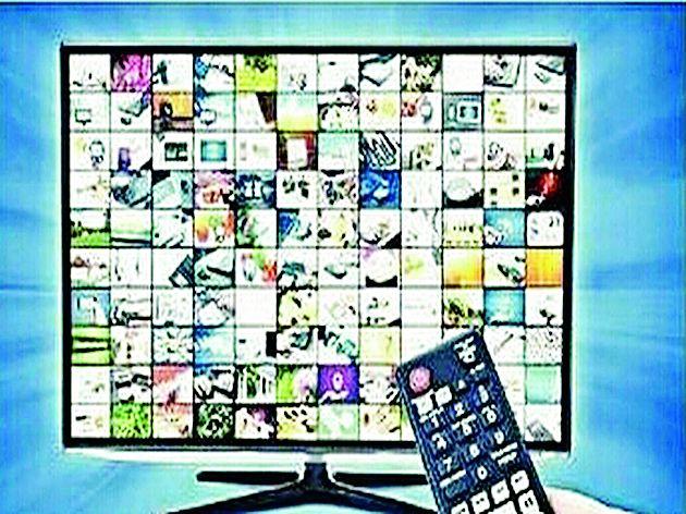 Ants appear on TV after March 31! | ३१ मार्चनंतर टीव्हीवर दिसणार मुंग्या! Ants appear on TV after March 31! | ३१ मार्चनंतर टीव्हीवर दिसणार मुंग्या!