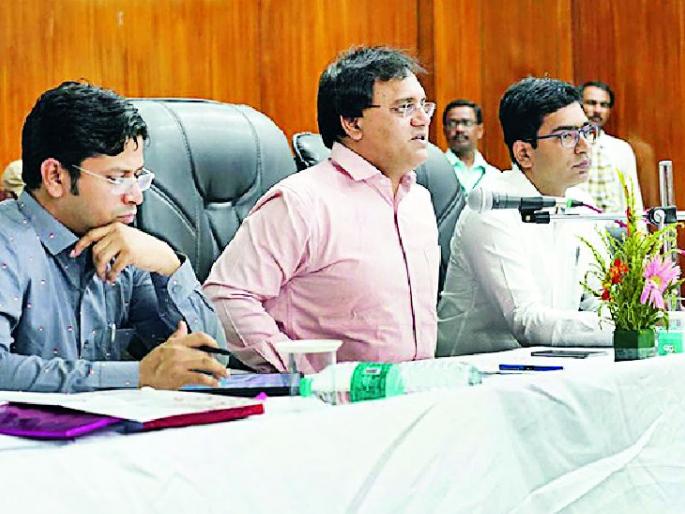 Prefer to solve the problems of citizens | नागरिकांच्या समस्या सोडवण्यासाठी प्राधान्य द्यावे Prefer to solve the problems of citizens | नागरिकांच्या समस्या सोडवण्यासाठी प्राधान्य द्यावे