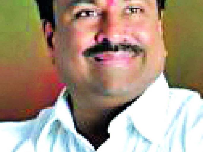 Do farming losses promptly | शेतीच्या नुकसानीचे पंचनामे तातडीने करा