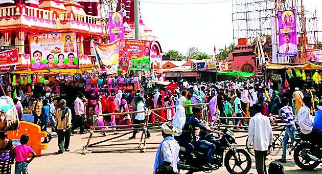 Balaji Bhakti has filled the whole Kranti Nagari: | बालाजीभक्तांनी फुलली क्रांती नगरी Balaji Bhakti has filled the whole Kranti Nagari: | बालाजीभक्तांनी फुलली क्रांती नगरी