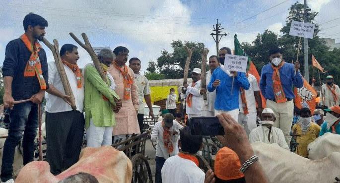 Where did the Guardian go? | पालकमंत्री गेले कोठे ?