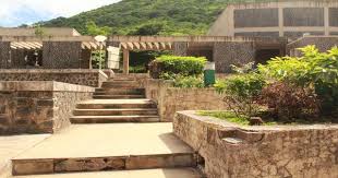 Phalke. makjanhospital,memorial,awaiting,re-election | फाळके स्मारक पुनर्वैभवाच्या प्रतीक्षेत Phalke. makjanhospital,memorial,awaiting,re-election | फाळके स्मारक पुनर्वैभवाच्या प्रतीक्षेत