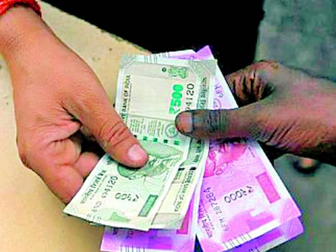 Lockdown blow to Pygmy Agents | पिग्मी अभिकर्त्यांना लॉकडाऊनचा फटका Lockdown blow to Pygmy Agents | पिग्मी अभिकर्त्यांना लॉकडाऊनचा फटका