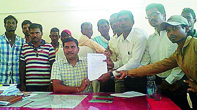 Make available documentation documents | वनहक्काचे दस्तऐवज उपलब्ध करा Make available documentation documents | वनहक्काचे दस्तऐवज उपलब्ध करा