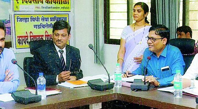 Implement the law effectively | कायद्याची प्रभावी अमलबजावणी करा Implement the law effectively | कायद्याची प्रभावी अमलबजावणी करा