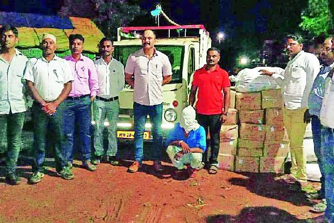 Six lakh liquor seized | सहा लाखांची दारू जप्त Six lakh liquor seized | सहा लाखांची दारू जप्त
