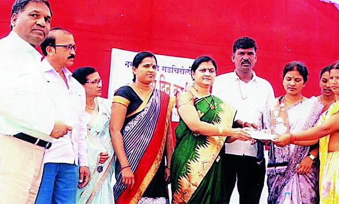 Striving for the overall development of the city | शहराच्या सर्वांगिण विकासासाठी प्रयत्नशील Striving for the overall development of the city | शहराच्या सर्वांगिण विकासासाठी प्रयत्नशील