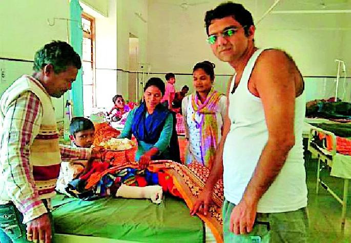 Surgery of 147 patients at Lokbiradari | लोकबिरादरी येथे १४७ रूग्णांवर शस्त्रक्रिया Surgery of 147 patients at Lokbiradari | लोकबिरादरी येथे १४७ रूग्णांवर शस्त्रक्रिया