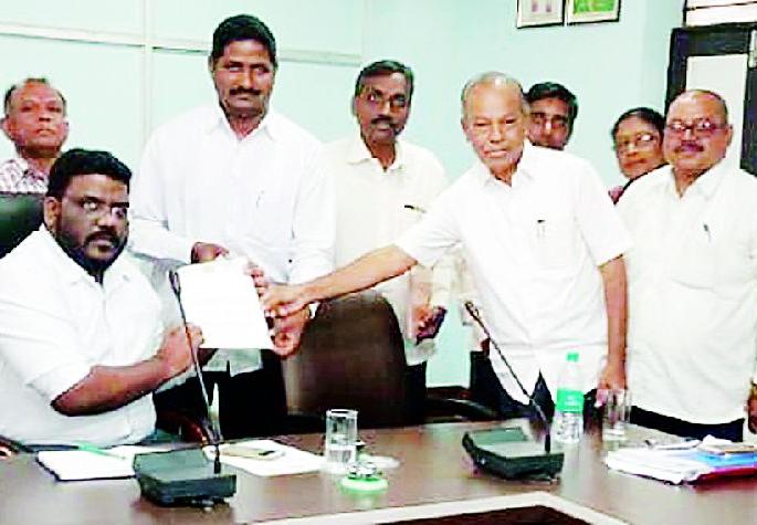 Determine the problem of regional water supply scheme | प्रादेशिक पाणी पुरवठा योजनेची समस्या मार्गी लावा Determine the problem of regional water supply scheme | प्रादेशिक पाणी पुरवठा योजनेची समस्या मार्गी लावा