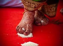 Businessmen oppose a complete ban on wedding ceremonies | लग्नसोहळ्यांवरील सरसकट बंदीला व्यावसायिकांचा विरोध Businessmen oppose a complete ban on wedding ceremonies | लग्नसोहळ्यांवरील सरसकट बंदीला व्यावसायिकांचा विरोध
