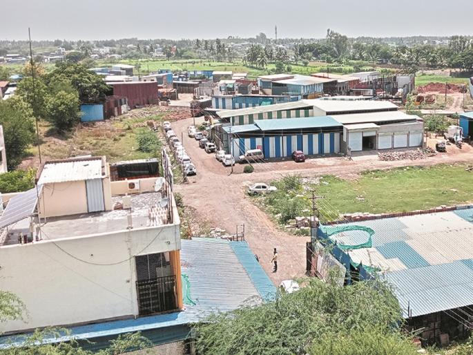 Constructions that invite disaster in floodplains in sangli | आला पावसाळा; लागा कामाला, पूरपट्ट्यातील बांधकामे शोधायला