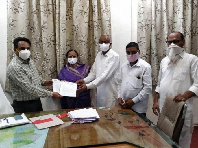 Onion export ban should be lifted | कांदा निर्यात बंदी मागे घेण्यात यावी