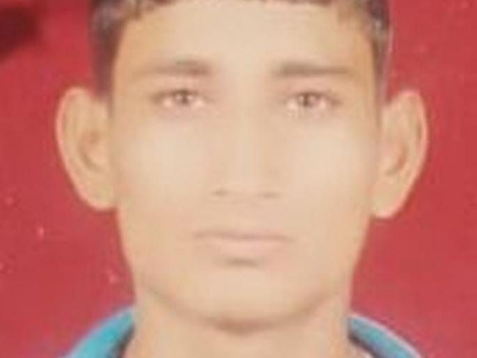 Young farmer suicides in Chorwad | चोरवडला तरुण शेतकऱ्याची आत्महत्या