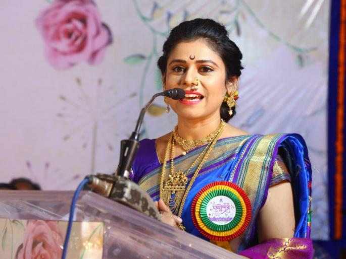 Swarajya guard ... Ranu Akka in the series says, the history of the sambhaji dynasty must be shown! | राणू अक्काची भूमिका करणाऱ्या अभिनेत्री महांगडे म्हणतात, संभाजी राजेंच्या अटकेनंतरचा इतिहास दाखवायलाच हवा Swarajya guard ... Ranu Akka in the series says, the history of the sambhaji dynasty must be shown! | राणू अक्काची भूमिका करणाऱ्या अभिनेत्री महांगडे म्हणतात, संभाजी राजेंच्या अटकेनंतरचा इतिहास दाखवायलाच हवा