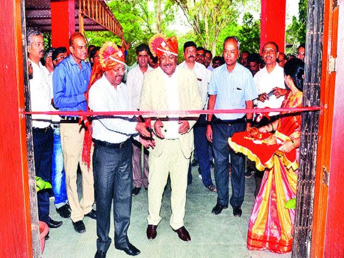 Postal Department's plan: Funding to beneficiaries will be issued by Post BankingPostMan starting from March | टपाल विभागाची योजना : मार्चपासून सुरू होणार पोस्टल बँकिंगपोस्टमनद्वारे मिळणार लाभार्थ्यांना निधी